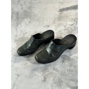 Clarks womens shoes size 6.5 M clogs green slip on mules with 2"heal comfort sho